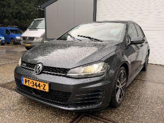 damaged passenger cars Volkswagen Golf 7 2.0 TDI GTD DSG Pano Vol opties! 2016/1