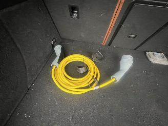 Audi A3 E-tron met Pano dak camera hybride picture 16