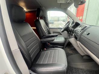 Volkswagen Transporter AUTOMAAT , LEDER NETTE BUS 140PK picture 8