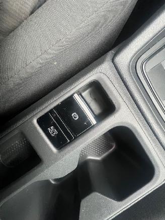 Volkswagen Caddy 2.0 TDI COMFORT AUTOMAAT CARPLAY picture 10