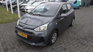 Hyundai I-10 1.0i Comfort deluxe 17000 km mooie auto! picture 6
