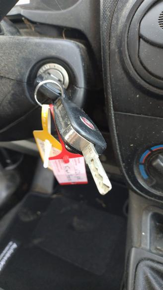 Fiat Fiorino 1,4 SX Benzine 100dkm! lichte voorschade picture 12