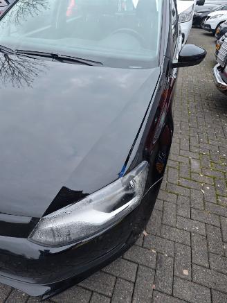 Volkswagen Polo 1.4 tdi luxe uitvoering weinig schade picture 4