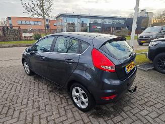 Ford Fiesta 1.4 Titanium met kleine schade picture 7
