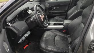 Land Rover Range Rover Evoque 2.0 TD$ HSE DYnamic Pano 95000 kn MAP mooie auto! picture 13