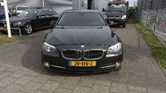 BMW 5-serie 523i 3.0 high autom exec Opendak H.U.D. Sportleer mooie auto!! picture 2