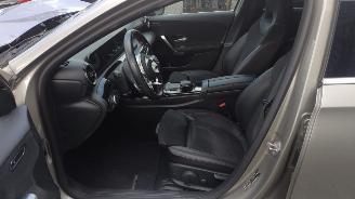 Mercedes A-klasse A200 AMG 2020 100.000 km! picture 16