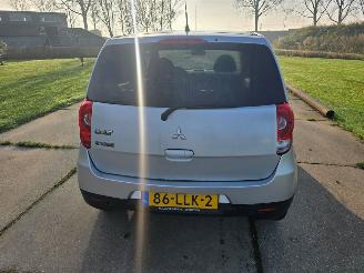 Mitsubishi Colt  picture 4