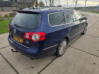 Volkswagen Passat 3.2 FSI V6 32V 4x4 picture 4