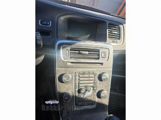 Volvo V-60 V60 I (FW/GW), Combi, 2010 / 2018 1.6 DRIVe picture 11