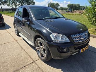 Mercedes M-klasse  picture 3