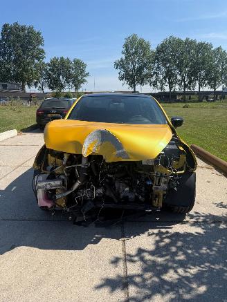 Coche accidentado Renault Clio 1.6 Turbo RS 2013/1