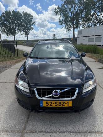 Coche accidentado Volvo V-70 1.6 T4 2011/1