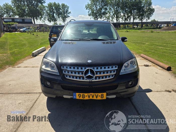 Mercedes ML ML II (164/4JG), SUV, 2005 / 2011 3.0 ML-320 CDI 4-Matic V6 24V