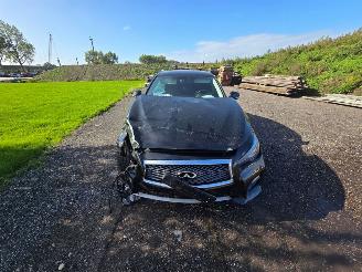 Voiture accidenté Infiniti Q50  2018/4