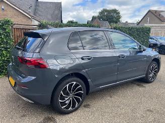 Volkswagen Golf 1.5 E.TSI AUTOMAAT picture 5