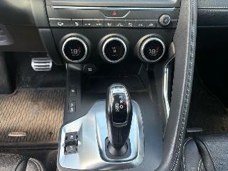 Jaguar E-Pace R-SPORT 250 PK AWD PANORAMA VOLL picture 13