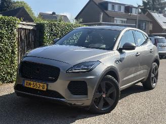Voiture accidenté Jaguar E-Pace R-SPORT P250 PK AWD PANORAMA VOLL 2019/2