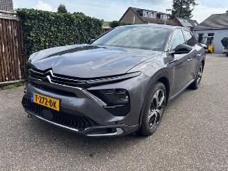 Vaurioauto  passenger cars Citroën C5 X 1.6 Plug-in Hybrid 222 pk automaat 2023/5