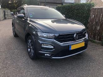 Voiture accidenté Volkswagen T-Roc 1.5 TSI SPORT AUTOMAAT 150 PK VOLL 2020/6