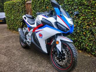 škoda motocykly CFMoto  3x TR MOTOR GP1 NIEUW!!! 2025/1