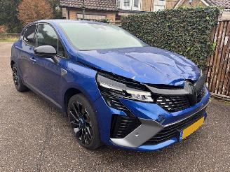 škoda osobní automobily Renault Clio 1.6 E FULL-HYBRID ESPERIT-ALPINE 145 2024/8