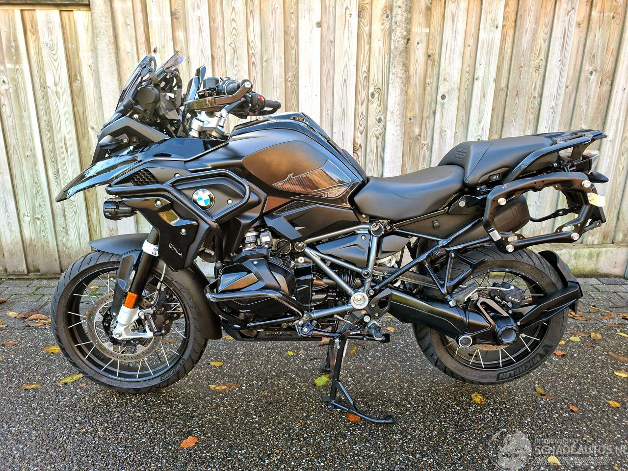 BMW R 1250 GS TRIPLE BLACK DYNAMIC PRO (2022)