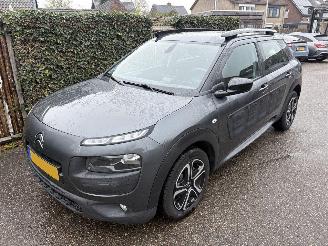 Coche accidentado Citroën C4 cactus 1.2 e-VTi Feel  AUTOMAAT 2015/8
