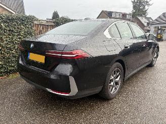 BMW 5-serie 520I EXE 205 PK  SEDAN picture 3