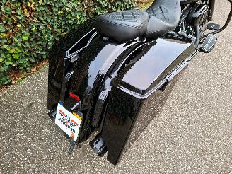 Harley-Davidson  FLHX Street Glide Full Black picture 8