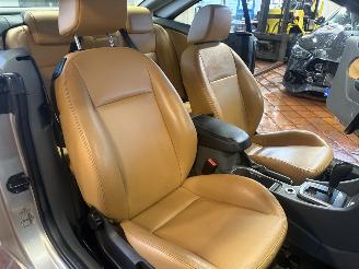 Ford Focus CABRIO 145PK AUTOMAAT NAP picture 15