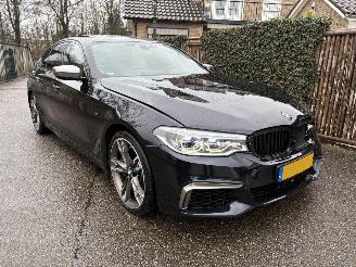 Schadeauto BMW M5 M550d xDrive High Executive 400PK VOLL 2017/8