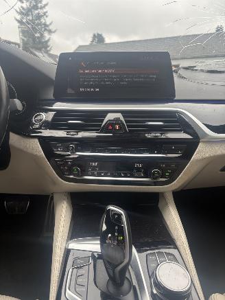 BMW M5 M550d xDrive High Executive 400PK VOLL picture 19