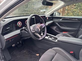 Volkswagen Passat 1.5 eHybrid SPORT AUTOMAAT 225 PK picture 18