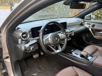 Mercedes A-klasse A180 Premium Plus 136PK AUTOMAAT PANO LEER picture 13