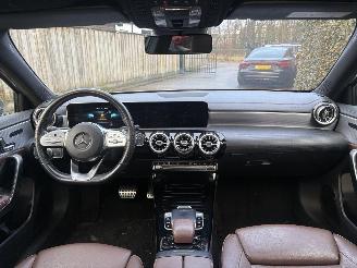 Mercedes A-klasse A180 Premium Plus 136PK AUTOMAAT PANO LEER picture 17