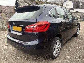 BMW 2-serie 225xe iPerformance High Executive AUTOMAAT 174PK LEER picture 2