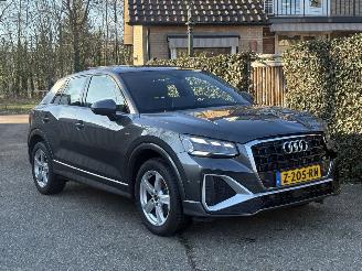 krockskadad bil auto Audi Q2 35 TFSI S Edition 150PK AUTOMAAT PANO 2024/6