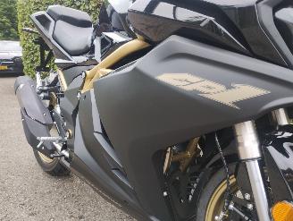 CFMoto  TR MOTOR GPR 125 CC SPORT picture 4