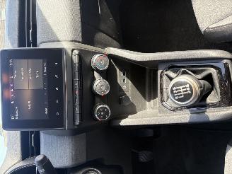 Renault Clio 1.0 TCE 90 GPF EVOLUTION 91PK picture 12