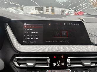 BMW 1-serie M-SPORT 140 PK  AUTOMAAT PANORAMA NAP !!! picture 17