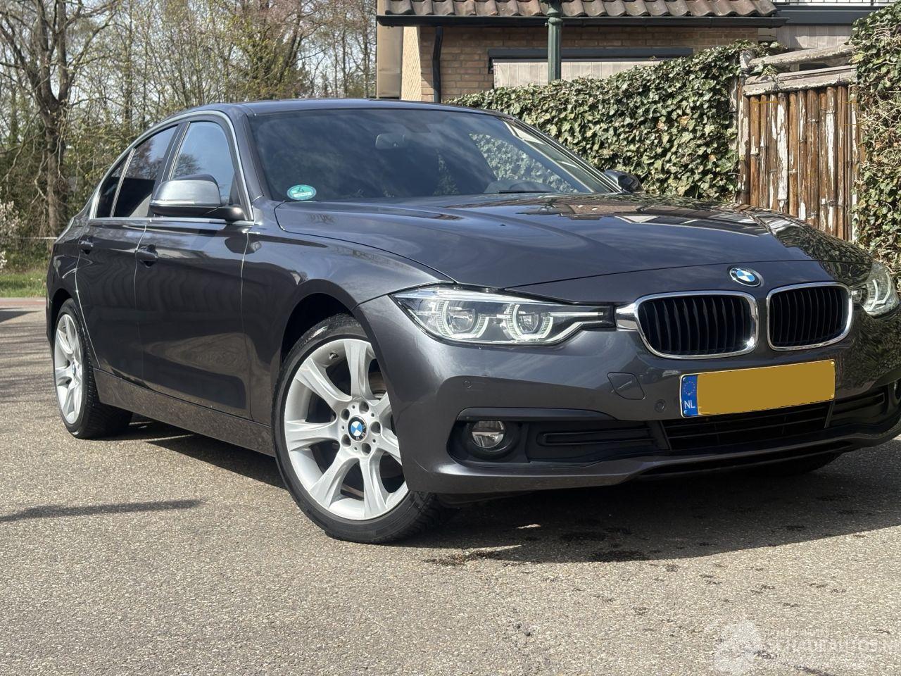 BMW 3-serie 318i Centennial High Executive 136PK