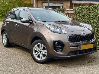 Avarii autoturisme Kia Sportage 1.6 GDI 132PK 6BAK 161NM KOPPEL 2017/10