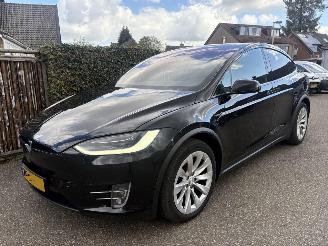 krockskadad bil auto Tesla Model X 75D Base 333pk nap 2 sleutels vleugel deuren 2018/7