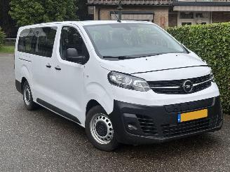 skadebil auto Opel Vivaro E  L3H1 75 kWh E COMBI 210 PK PANORAMA 2023/9