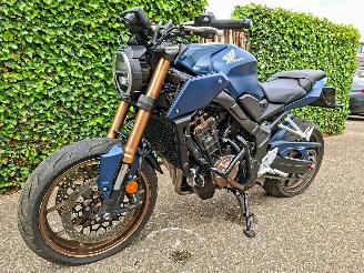 Honda CB 650 R Neo Sp Café picture 2