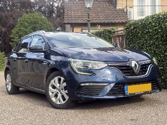 Coche accidentado Renault Mégane 1.3 TCe Limited 116PK 2020/7