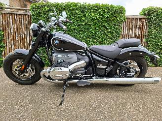 damaged motor cycles BMW  R 18 CLASSIC FIRST EDITION 2023/6