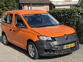 Auto incidentate Volkswagen Caddy Combi 1.5 e.TSI  HYBRIDE AUTOMAAT PLUG-INN 2025/11