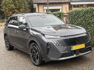 Coche accidentado Peugeot 5008 1.6 Plug-in Hybrid 195 Allure 7p AUTOMAAT 150PK 2025/10